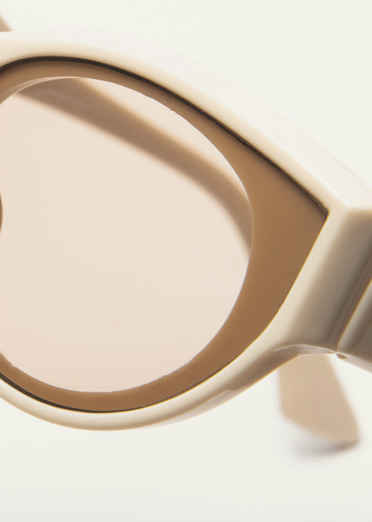 sybaria; sybaria sunglasses; AMALFI sunglasses (CREAM & AMBER); Cat eye; Luxury cat eye; premium unisex eyewear; ultra-lightweight polycarbonate eyewear; Amber UV400 lenses; high fashion eyewear; chromotherapy eyewear;