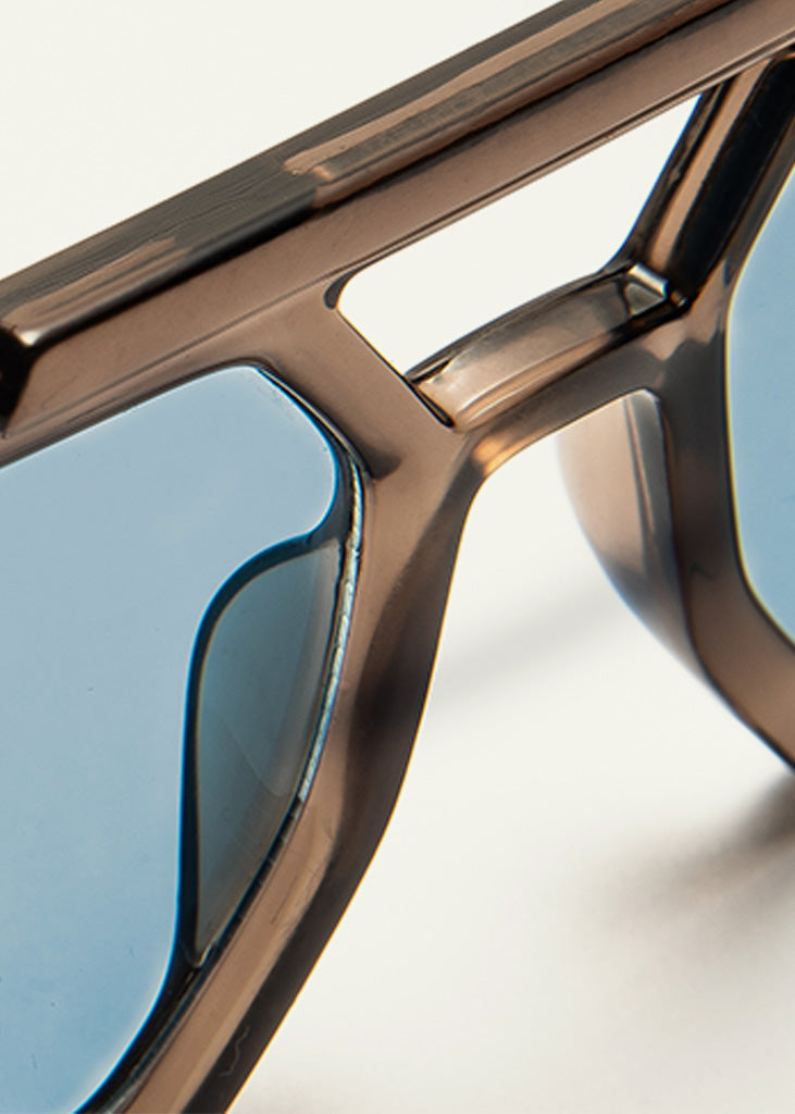 sybaria; sybaria sunglasses; LUGANO sunglasses (GRAY & LIGHTBLUE); Aviator Geometric; Aviator Geometric luxury; premium unisex eyewear; ultralight polycarbonate eyewear; Lightblue UV400 lenses; high fashion eyewear; chromotherapy eyewear;