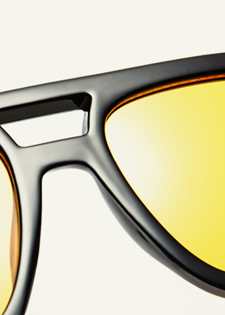 sybaria; sybaria sunglasses; MONTENAPOLEONE sunglasses (BLACK & MANGO); Aviator; luxury Aviator; premium unisex eyewear; ultra-lightweight polycarbonate eyewear; Mango UV400 lenses; high fashion eyewear; chromotherapy eyewear;