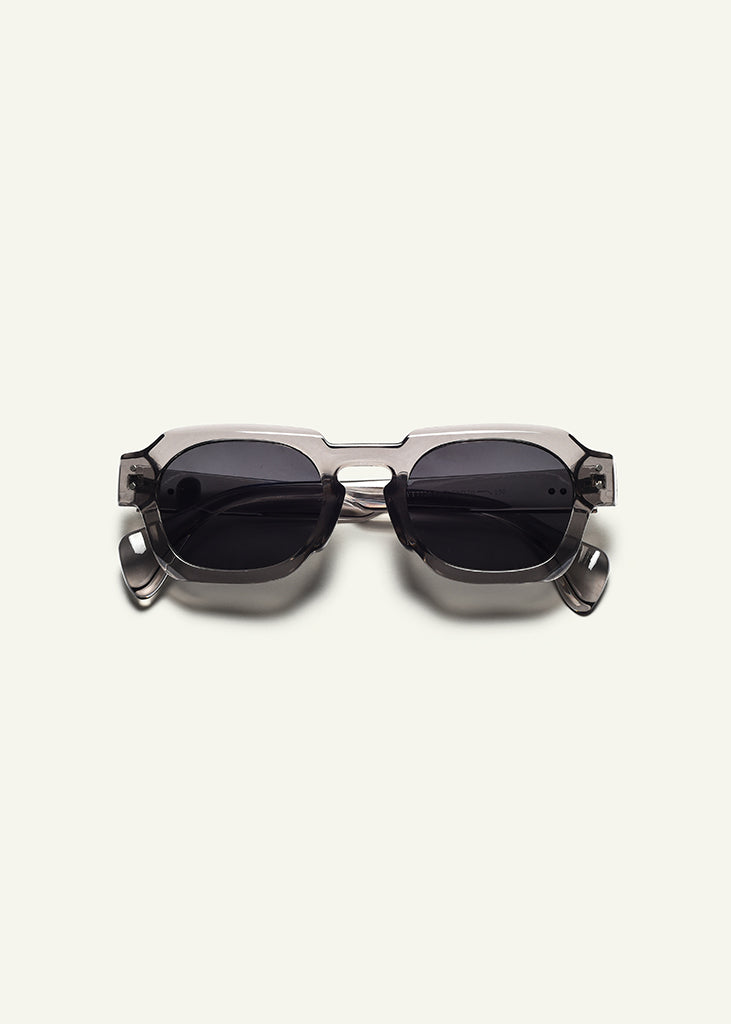 sybaria; sybaria sunglasses; VERCELLI sunglasses (GRAY & SMOKE); Wayfarer & Geometric; Luxury Wayfarer & Geometric; Premium unisex eyewear; Ultralight polycarbonate eyewear; Smoke UV400 lenses; High fashion eyewear; chromotherapy eyewear;