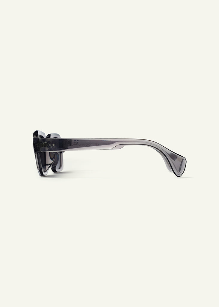 sybaria; sybaria sunglasses; VERCELLI sunglasses (GRAY & SMOKE); Wayfarer & Geometric; Luxury Wayfarer & Geometric; Premium unisex eyewear; Ultralight polycarbonate eyewear; Smoke UV400 lenses; High fashion eyewear; chromotherapy eyewear;
