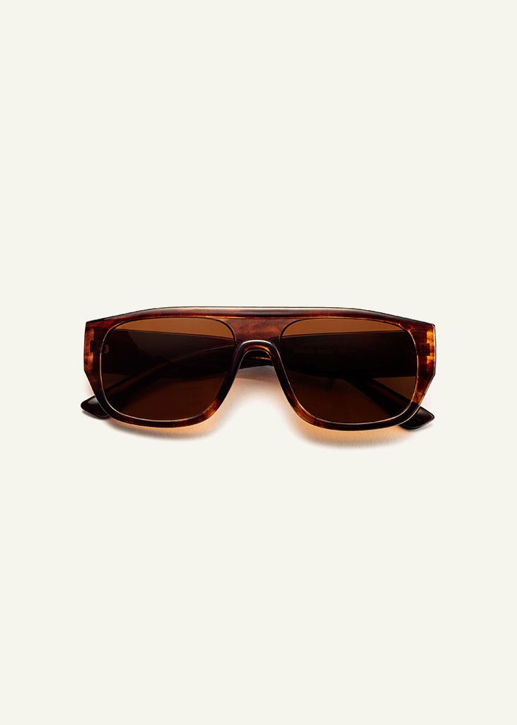 sybaria; sybaria sunglasses; BESANA (COFFEE) sunglasses; Oversized; Oversized luxury; premium unisex eyewear; ultralight polycarbonate eyewear; Coffee UV400 lenses; high fashion eyewear; chromotherapy eyewear;