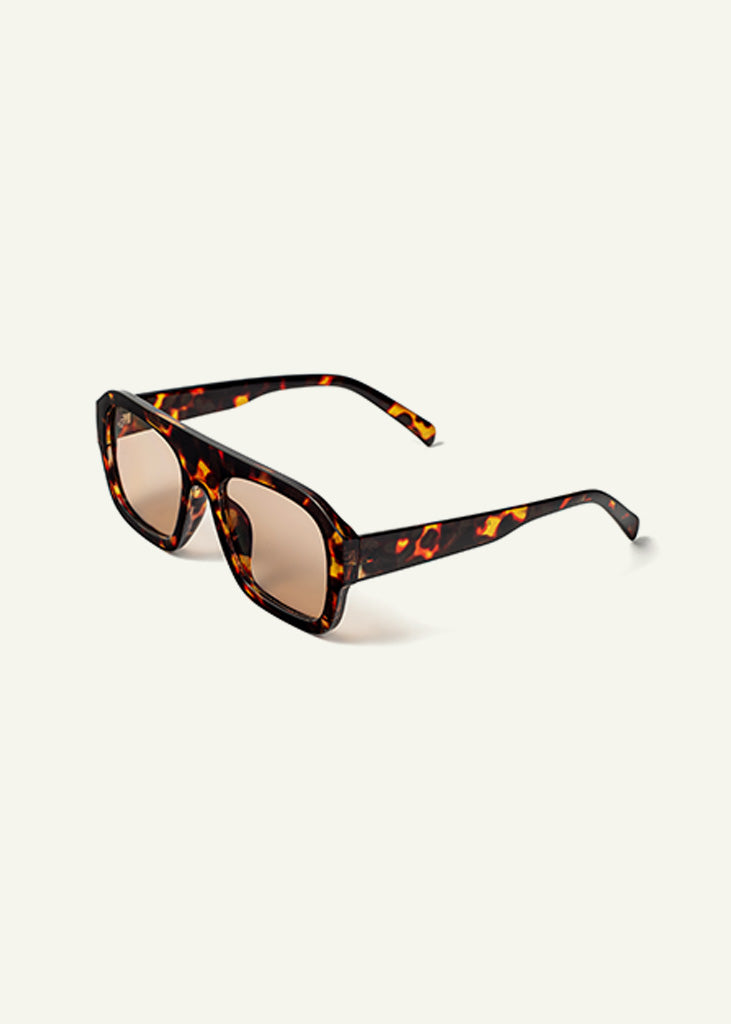 sybaria; sybaria sunglasses; CROCETTA sunglasses (HAVANA & AMBER); Squared; Squared luxury; premium unisex eyewear; ultralight polycarbonate eyewear; Amber UV400 lenses; high fashion eyewear; chromotherapy eyewear;