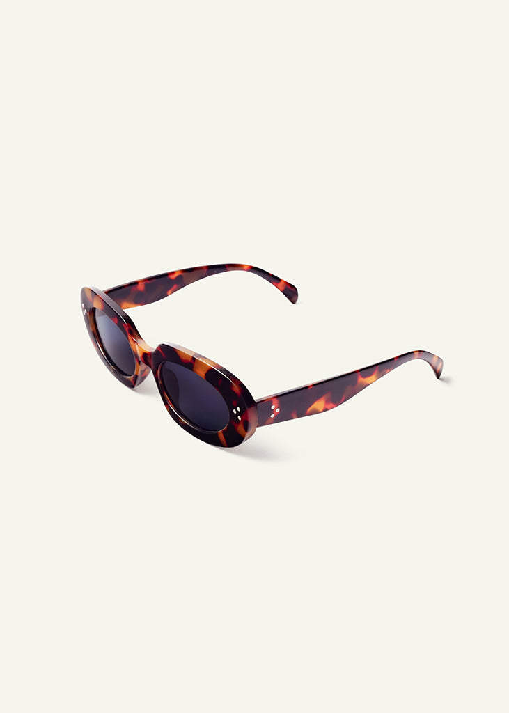 sybaria; sybaria sunglasses; GARDA sunglasses (HAVANA & BLACK); Oval; Oval luxury; premium unisex eyewear; ultralight polycarbonate eyewear; Black UV400 lenses; high fashion eyewear; chromotherapy eyewear;