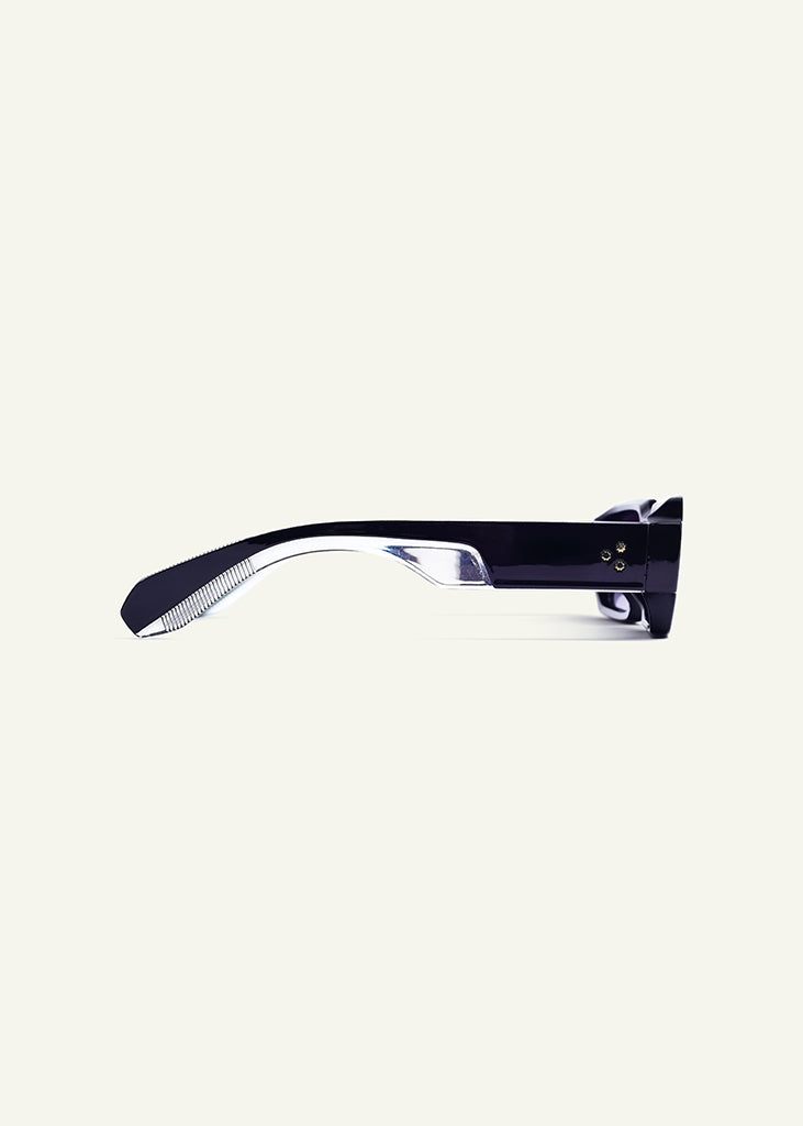 sybaria; sybaria sunglasses; SAN MARCO sunglasses (BLACK & GRADIENT BLACK); Geometric; Luxury Geometric; Premium unisex glasses; Ultralight polycarbonate glasses; Gradient Black UV400 lenses; High fashion glasses; chromotherapy eyewear;